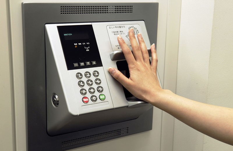 biometricaccrotal